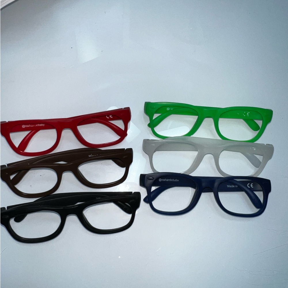 Spare toddler size frames in used condition. Selling in a bundle.